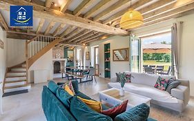 6 ch, 5 salle de bain, 25 minutes du Zoo de Beauval et Chambord, 12 pers